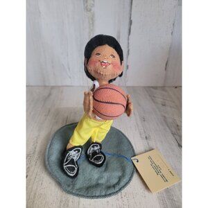 Annalee boy basketball player‎ sports doll Society vintage